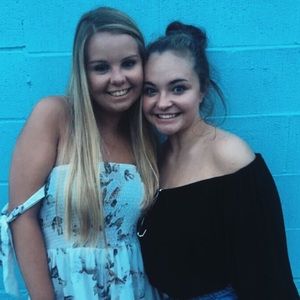 Meet your Posher, Carly